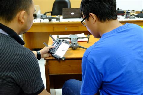 Cara Menerbangkan Drone Dengan Hp Jsp Jakarta School Of Photography