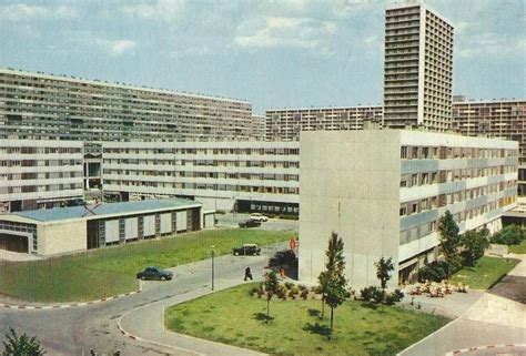 93 Seine Saint Denis La Courneuve To Saint Ouen Monumental