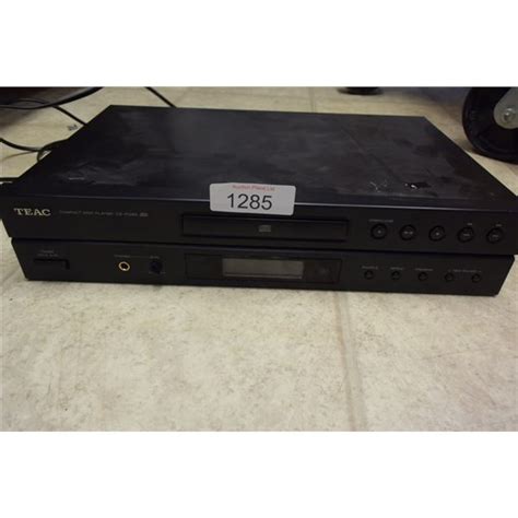 Teac Compact Disc Player CD-P1260