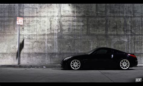 Black Nissan 350Z Wallpaper