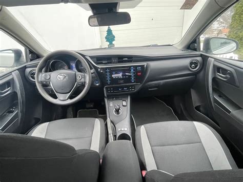 Toyota Auris Hybrid Usor Avariat Rasnov Olx Ro