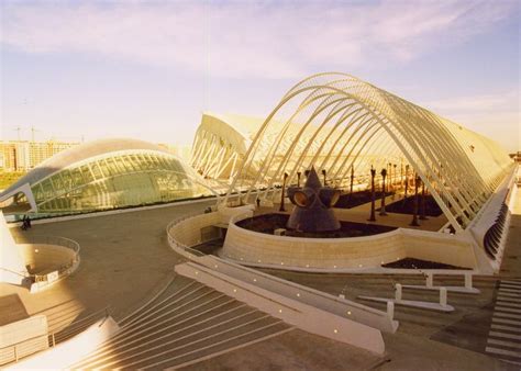 Pin By Sandy Sainte On Exteriors Sydney Opera House Opera House