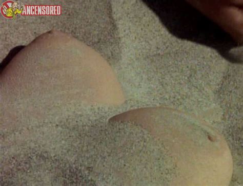 Naked Linda Ashton In Cherry Harry Raquel
