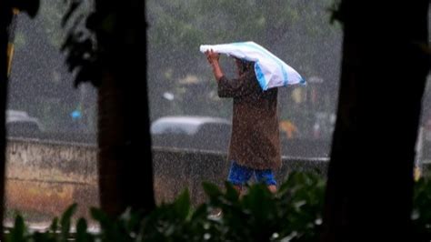 Prakiraan Cuaca Hari Ini April Indonesia Hujan Hingga Berawan