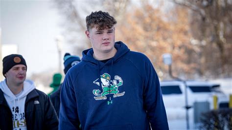 Ol Owen Strebig Gives Notre Dame High Reviews Irish Sports Daily