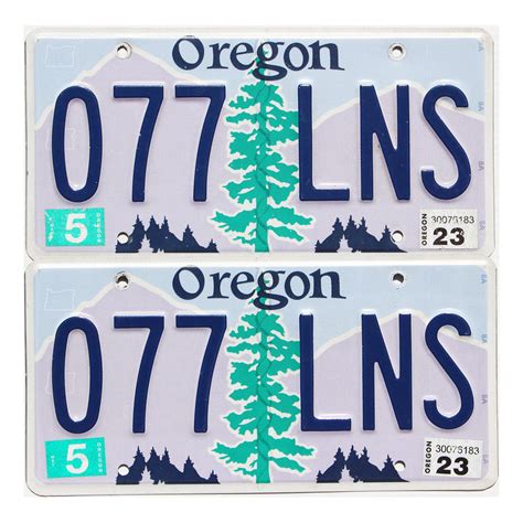 2023 Oregon Pair #077LNS | Real OR License Plates