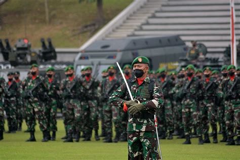 Mayjen TNI Widi Prasetijono Resmi Jabat Pangdam IV Diponegoro