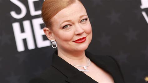 Succession Star Sarah Snook Revealed How She Was Body Shamed As A Young