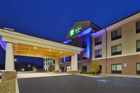 Holiday Inn Express Hotel & Suites- Washington, PA Hotels- Tourist ...