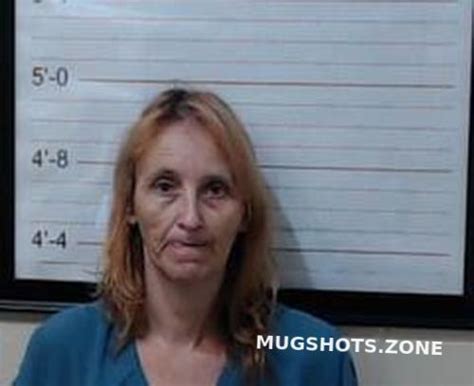 Debra Bryant 08252021 Coffee County Mugshots Zone