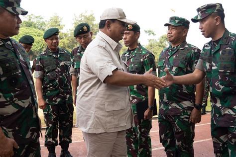 Foto Lepas Prajurit Tni Ke Papua Prabowo Insya Allah Saya Akan