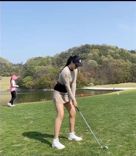 골프스윙⛳️골프여왕s Instagram Profile Post “골프스타킹 크로버디 ⛳ Uv스타킹 자외선차단스타킹