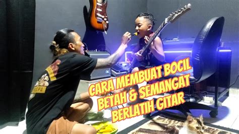 Begini Cara Membuat Bocil Betah Semangat Berlatih Gitar Sejenisnya