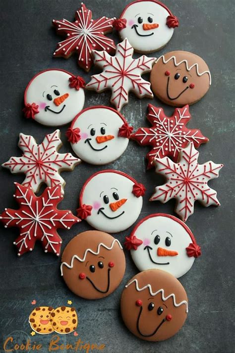 Pin By Jelena On Christmas Cookies Cute Christmas Cookies Delicious