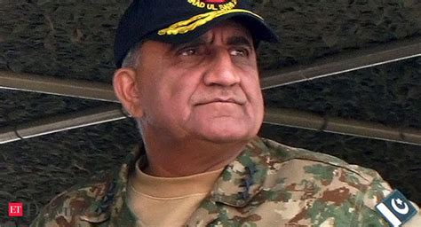 Pakistan S Army Chief General Qamar Javed Bajwa Removes ISI Head In