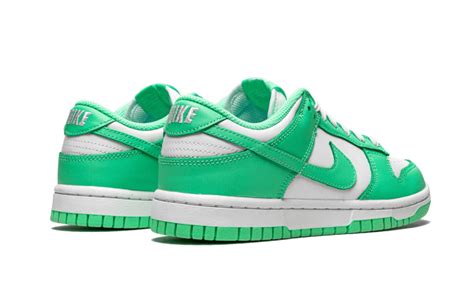 Nike Dunk Low Green Glow W Sneaker Lane