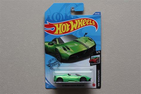 Hot Wheels 2020 Hw Roadsters 17 Pagani Huayra Roadster Green