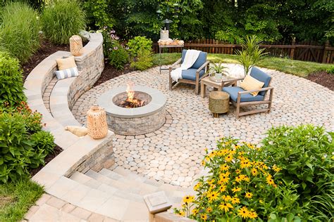 Top 15 Creative Rustic Fire Pit Ideas For The Perfect Backyard