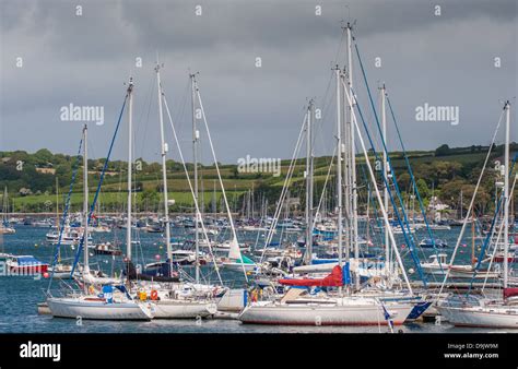 Falmouth harbour cornwall hi-res stock photography and images - Alamy