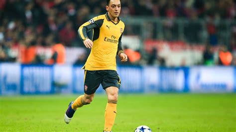 Mercato Arsenal Mesut Özil aurait enfin tranché pour son avenir