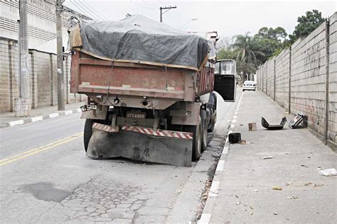 Madrugada Marcada Por Mortes No Tr Nsito Guarulhos Em Rede