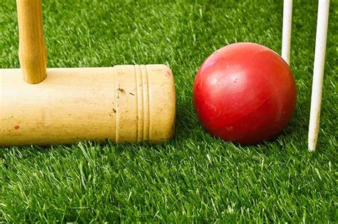 Croquet Rules & How To Play [Regulation Set Up & Instructions]