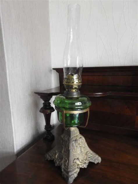 VICTORIAN ANTIQUE OIL Lamp Green Glass Font Cast Iron Base Chimney