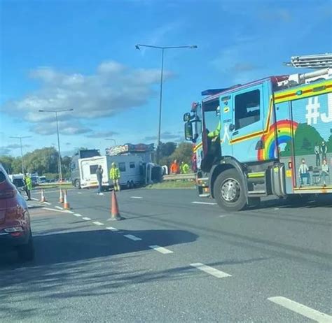 Hull Fair Vehicle Involved In Crash On A As Road Blocked Live