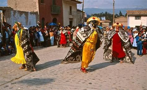 danzas del Perú clasificación tipos por departamentos y más