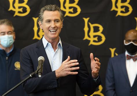 Newsom Signs Executive Order To Address Supply Chain Disruptions • Long