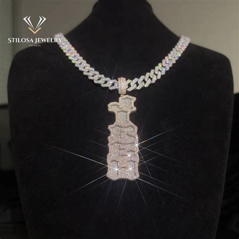 Custom Size Letter Pendant Vvs Moissanite Pendant Iced Out With Chain