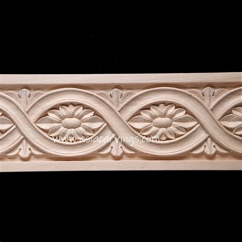 MLD 08 Handcarved Relief Carved Gothic Molding Weave Keystone Millwork