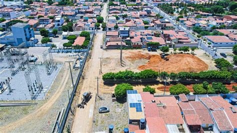 Redegn Gest O Suzana Ramos Inicia Pavimenta O De Ruas No Bairro