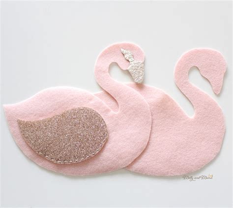 Sew A Simple Felt Swan Softie Molly And Mama