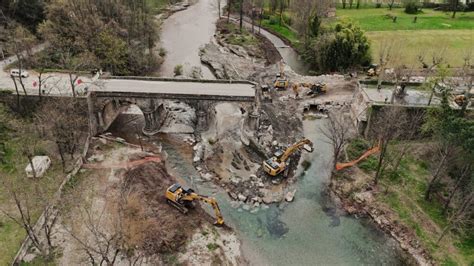 Gard la construction du pont provisoire de Chamborigaud avance à