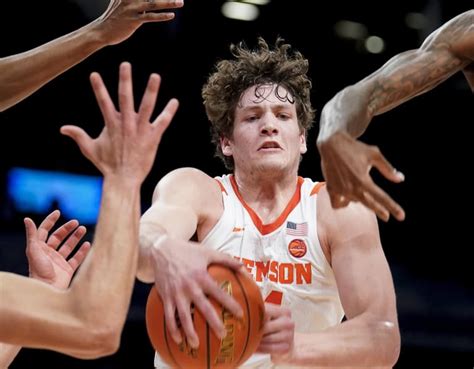 Clemson Blows Out Wake Forest 77 57 In Conference Opener Tigerillustrated