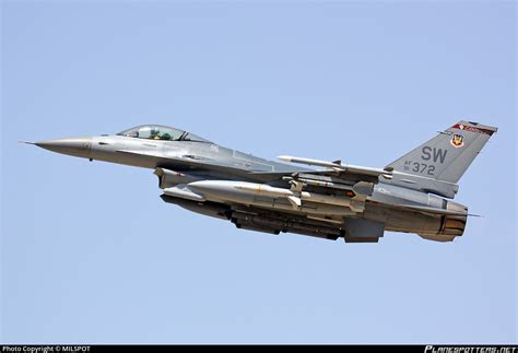 91 0372 United States Air Force General Dynamics F 16cj Fighting Falcon Photo By Milspot Id