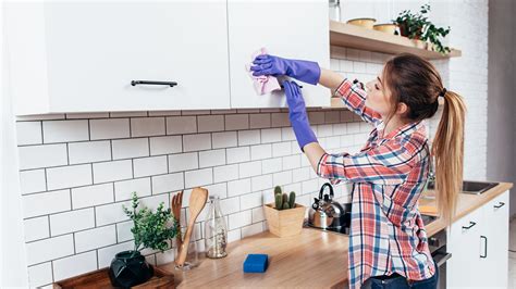 Are Typical Household Disinfectants Harmful To Your Skin