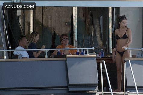 Ruby Mae Sexy Model Seen On Holiday In Ibiza With Some Friends Showing Off Her Bikini Body AZNude