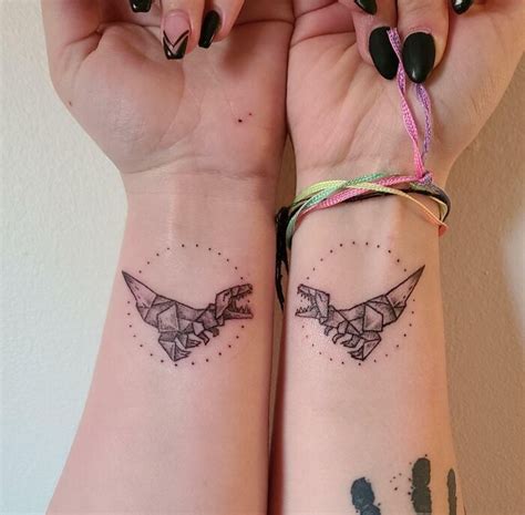 42 tatuagens de melhores amigos para imortalizar sua amizade incrível