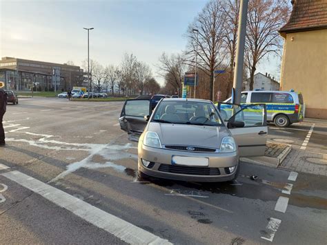 Ks Kinder Bei Unfall Auf Dresdener Stra E Schwer Verletzt Hessennews Tv