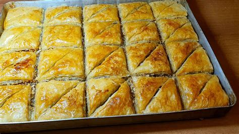 Evde Baklava Nas L Yap L R Kolay Ev Baklavas Tarifi Gaziantep