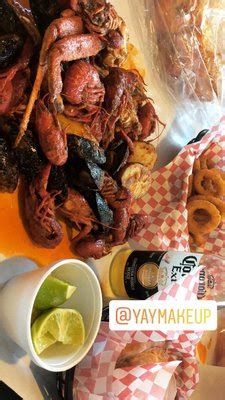 BIG HOT CRAB Photos Reviews Main St Chico CA Yelp