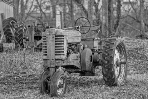 Solve The Old John Deere Jigsaw Puzzle Online With Pieces