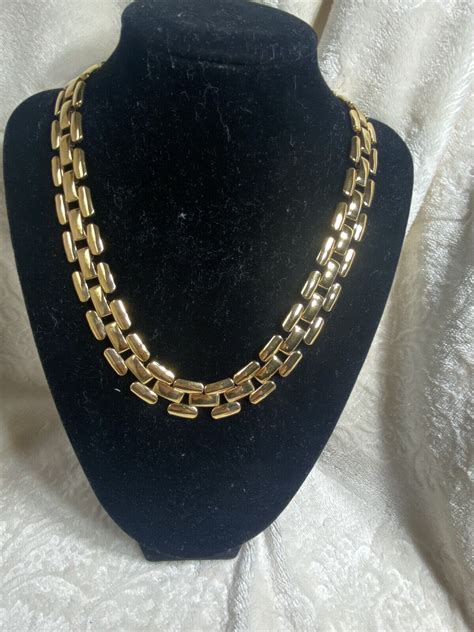 Signed Napier Pat Vintage Gold Plated Chain Panther Gem