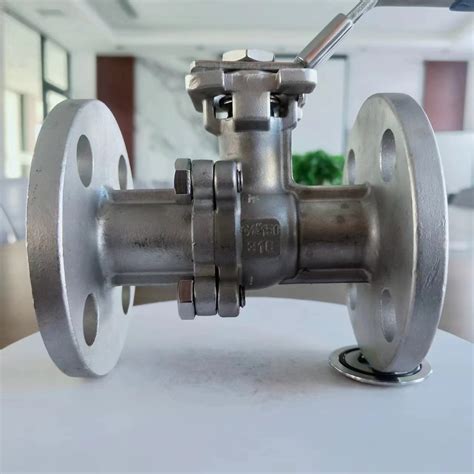 Pc Ss Ansi Flanged Ball Valve With Direct Mounting Pad Pc Valve