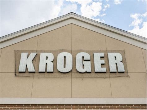 Kroger buys Albertsons in massive supermarket merger, what it means for ...