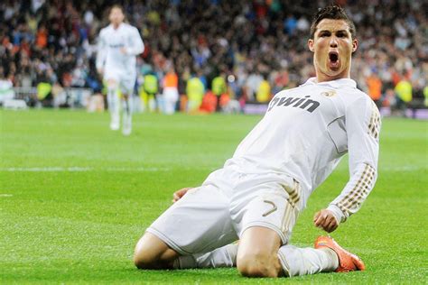 Top 57+ ronaldo siu wallpaper super hot - in.cdgdbentre