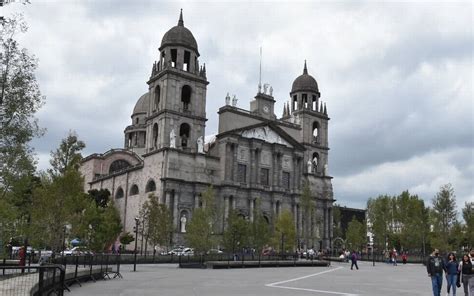 La catedral de Toluca se iluminará de rojo El Sol de Toluca