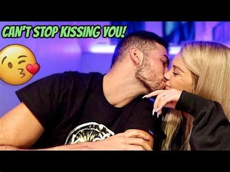 I Can T Stop Kissing You Prank On My Girlfriend She Gets Super